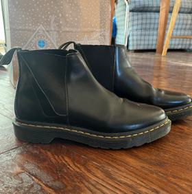 Doc Martens Bianca patent leather Chelsea boot 39 Noihsaf Bazaar