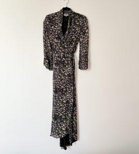 GANNI Floral Wrap Dress (40) | Used, Secondhand, | Noihsaf Bazaar GANNI Floral Wrap Dress (40) | Used, Secondhand, | Noihsaf Bazaar