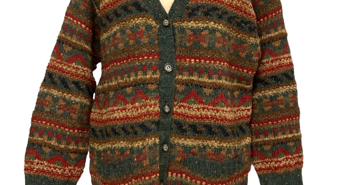 Cardigan Sweater (Small) | Used, Secondhand, Resell Cardigan Sweater (Small) | Used, Secondhand, Resell