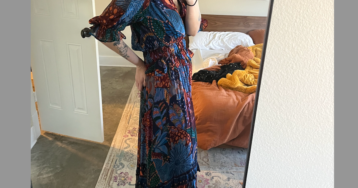 Farm Rio Blue Cool Leopard Ruffle Maxi Dress (S) | | Noihsaf Bazaar Farm Rio Blue Cool Leopard Ruffle Maxi Dress (S) | | Noihsaf Bazaar