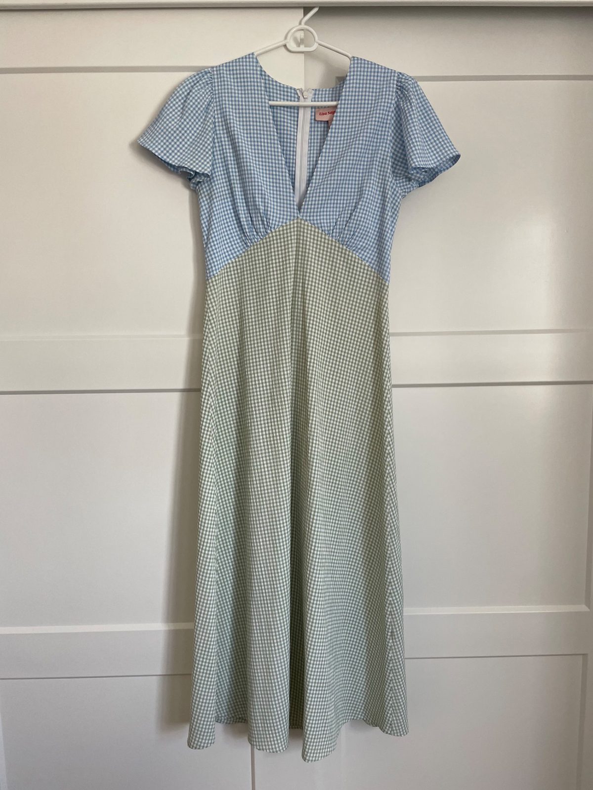 lisa says gah grace chiffon dress How I would sew the $200 Grace Dress by Lisa Says Gah #theresapatternforthat , Sew the #coveslipdress by @sarbernier as is, or modify the back for more coverage! Additionally, I would modify the side