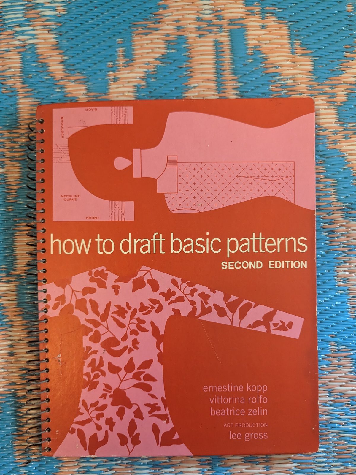 FIT Textbook How to Draft Basic Patterns, 2nd Ed |โฆ | Noihsaf Bazaar