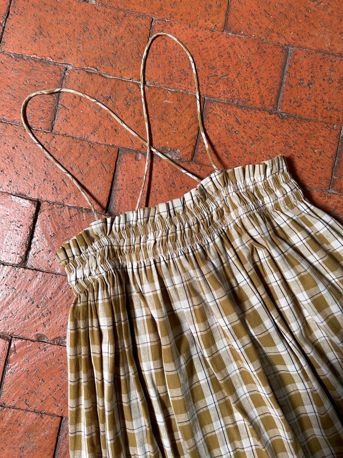 ALI GOLDEN Elastic Dress (M) | Used, Secondhand, | Noihsaf Bazaar ALI GOLDEN Elastic Dress (M) | Used, Secondhand, | Noihsaf Bazaar
