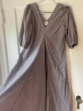 ST. AGNI Picnic Dress (S) | Used, Secondhand, Resell | Noihsaf Bazaar ST. AGNI Picnic Dress (S) | Used, Secondhand, Resell | Noihsaf Bazaar