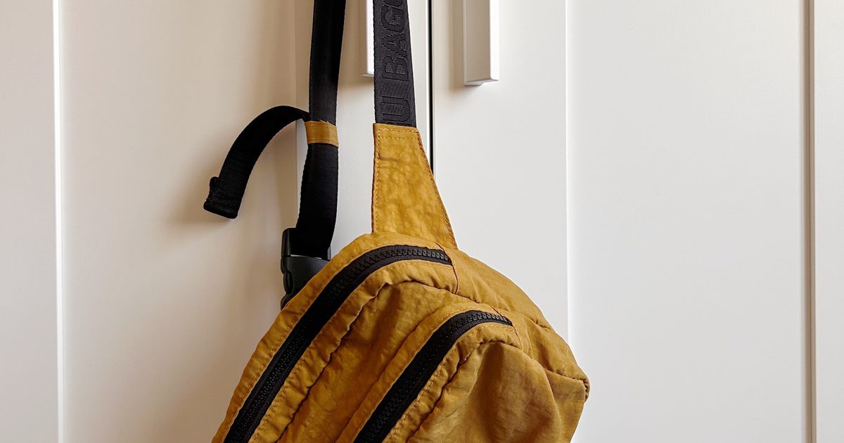 Used Fanny Rag BAGGU Nylon Fanny Bag | Used, Secondhand, Resell | Noihsaf Bazaar