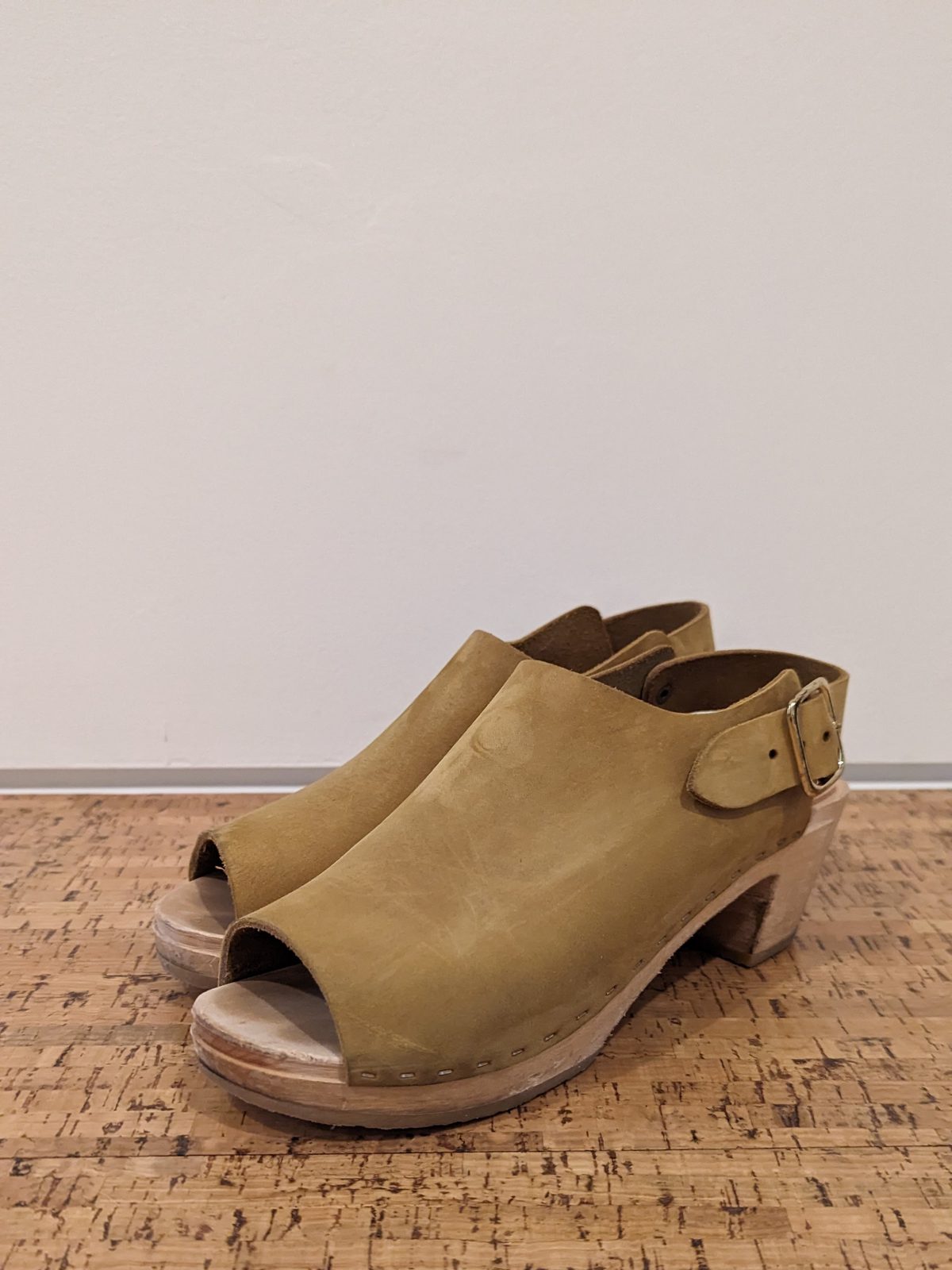 BRYR STUDIO SUZIE SPANISH TOE MID HEEL (36) Used,… Noihsaf Bazaar