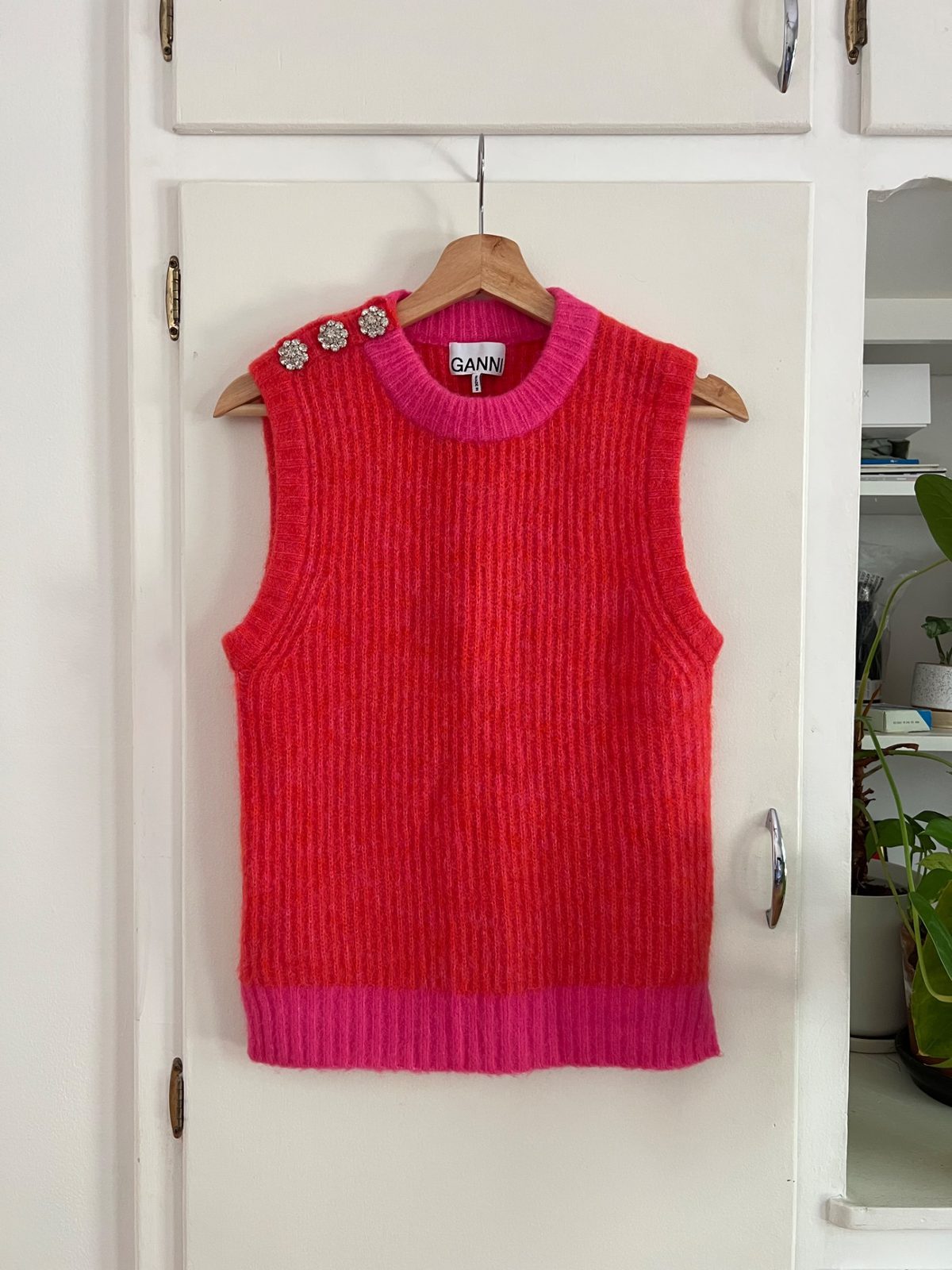GANNI soft wool vest (XS) Used, Secondhand, Resell Noihsaf Bazaar