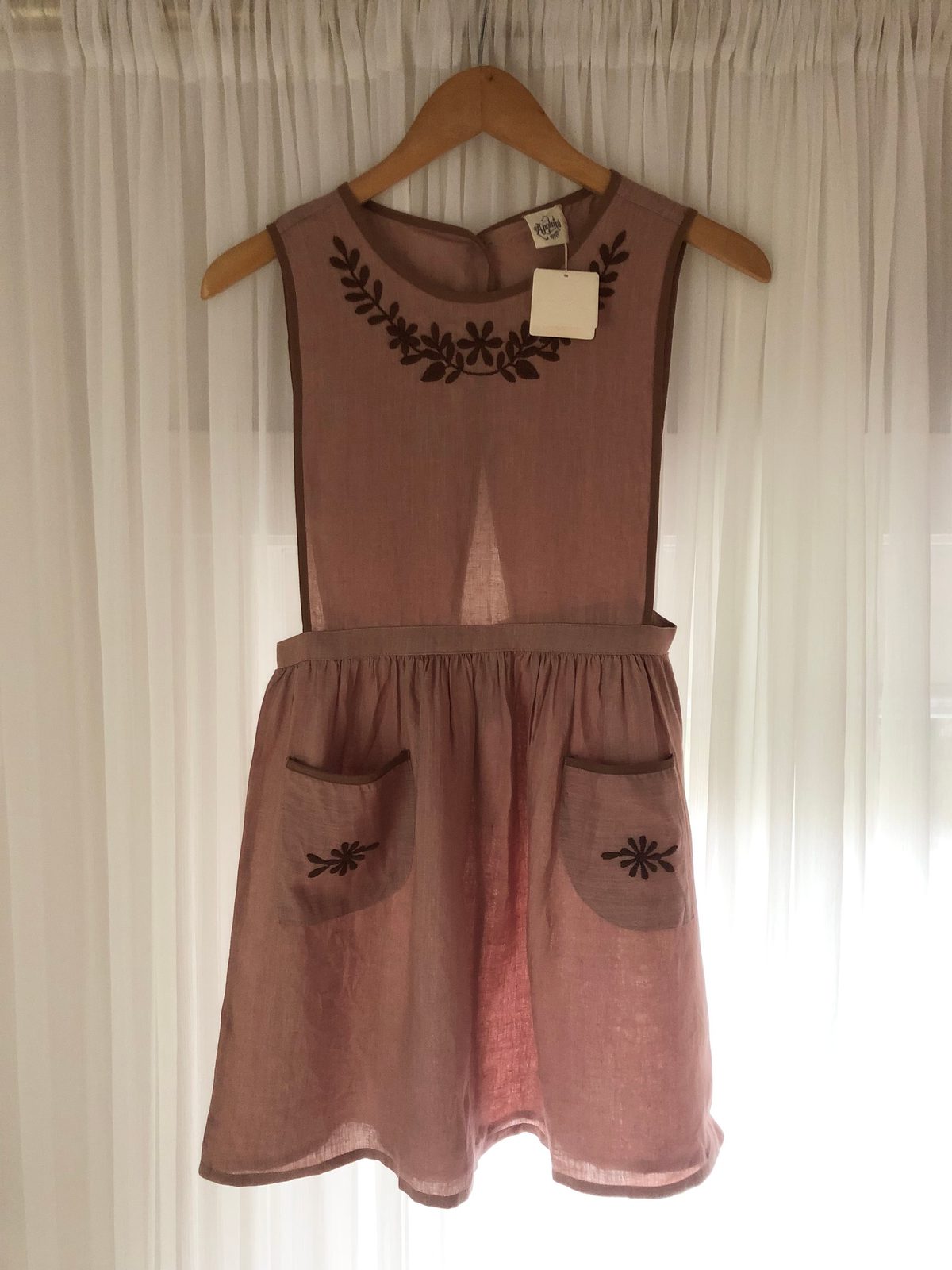 Apolina Bobbie Linen Pinafore (XL) | Used,… | Noihsaf Bazaar Apolina Bobbie Linen Pinafore (XL) | Used,… | Noihsaf Bazaar