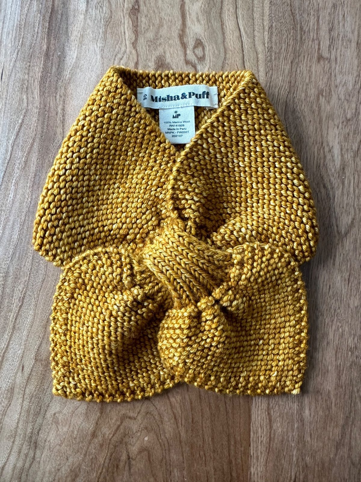 Misha & Puff Kids Sledding Scarf (One Size) | Used,… | Noihsaf Bazaar Misha & Puff Kids Sledding Scarf (One Size) | Used,… | Noihsaf Bazaar