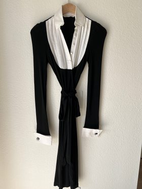 Diane Von Furstenberg Rare Tuxedo Wrap Dress (XS) | | Noihsaf Bazaar Diane Von Furstenberg Rare Tuxedo Wrap Dress (XS) | | Noihsaf Bazaar