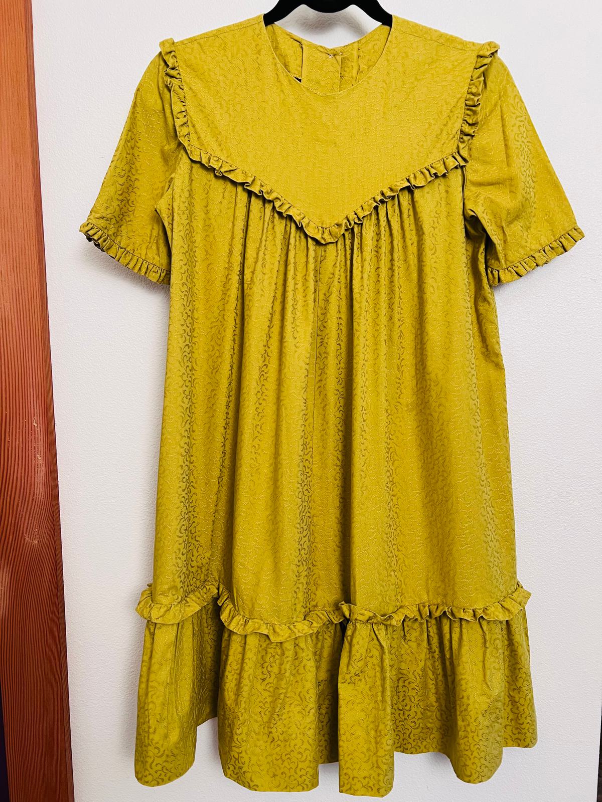 ワンピース NOIRNINE Ruffle Smocking Dress 5BMR0251 Handmade Ruffle Smocked Dress (One Size) | Used,… | Noihsaf