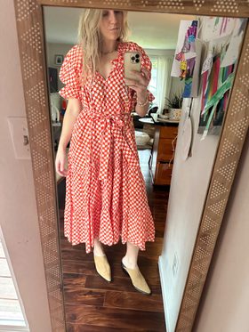 britta red dress Can we take a moment to appreciate red dress Britta? : r/community