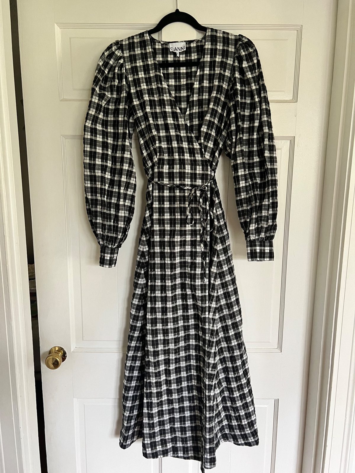【GANNI】Stretch Seersucker Wrap Dress/追跡可能/全国送料無料 GANNI Seersucker Wrap Dress (S) | Used, Secondhand