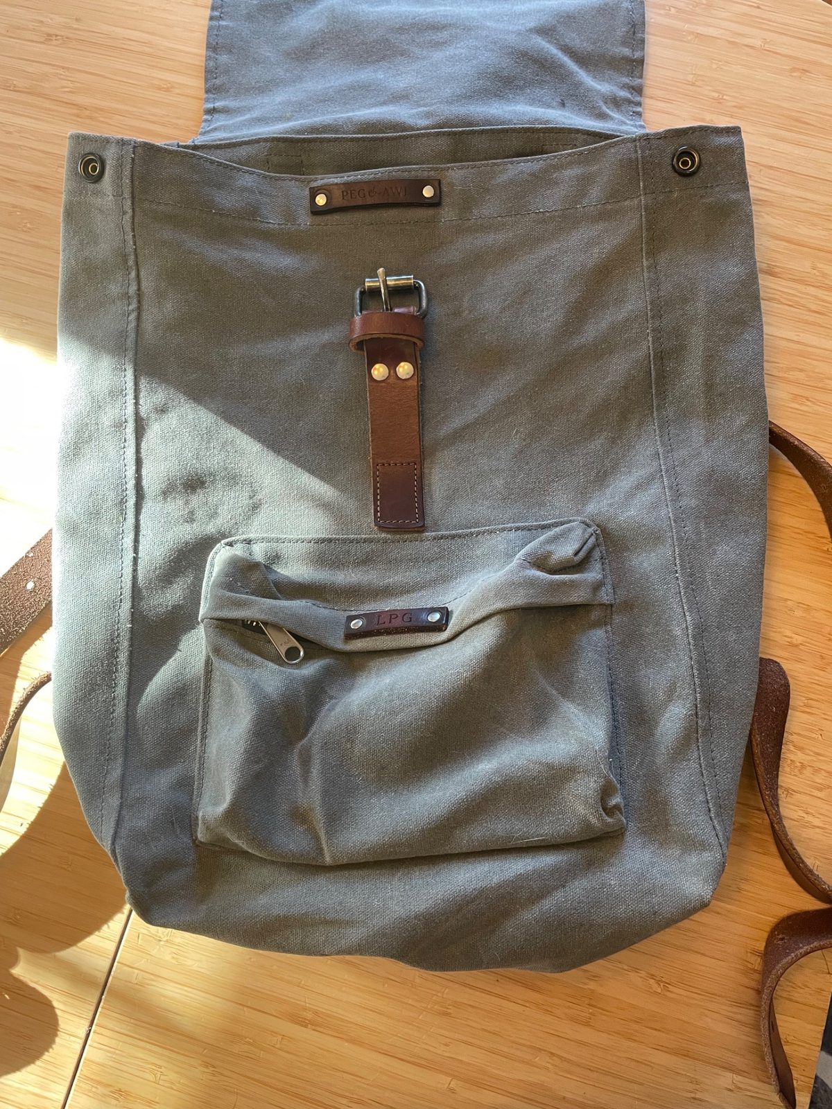 Peg Awl Little Rogue Backpack Used Secondhand Noihsaf Bazaar