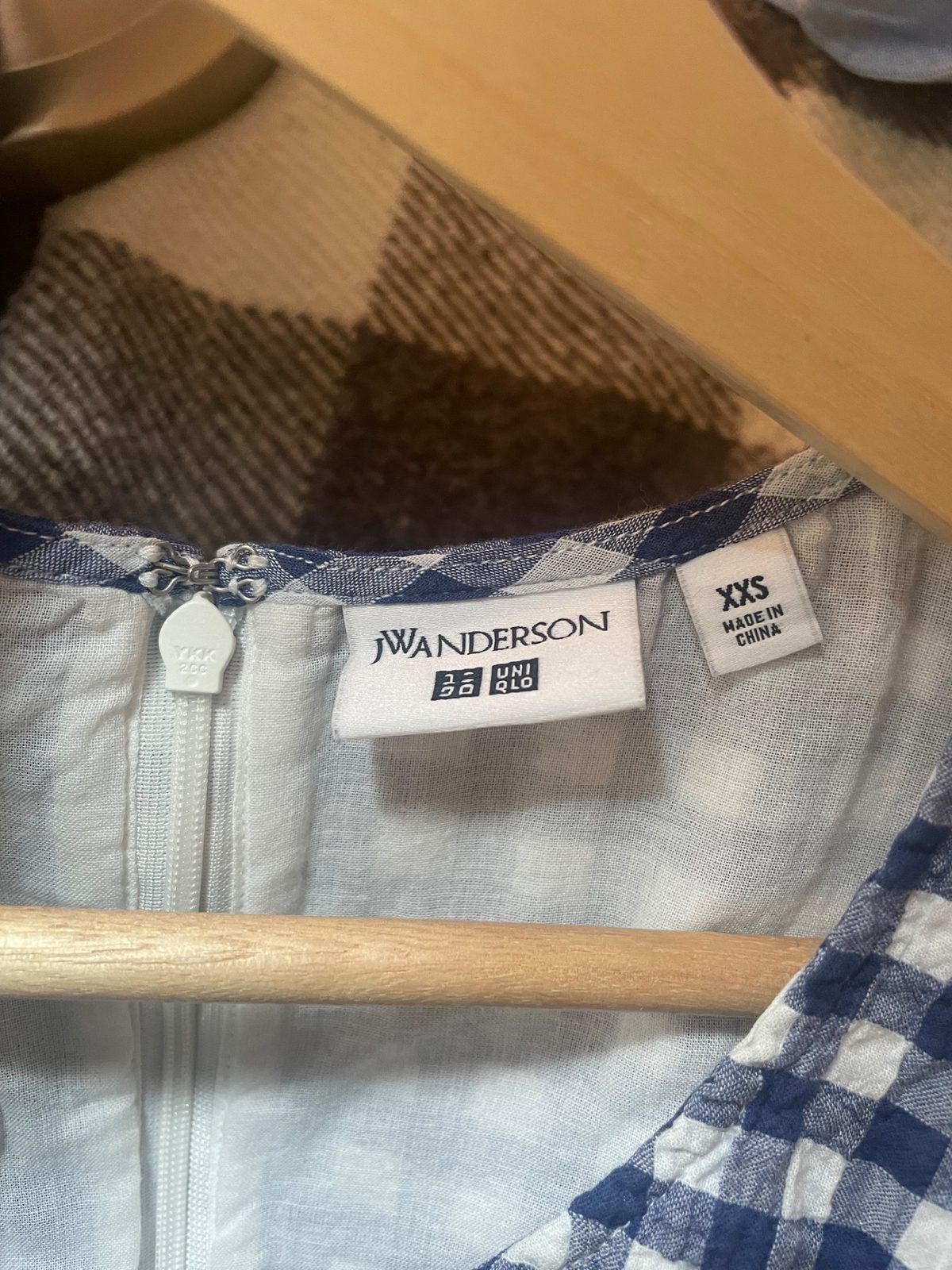uniqlo brown gingham dress Picnic in the Park: Cute Gingham Outfit Ideas