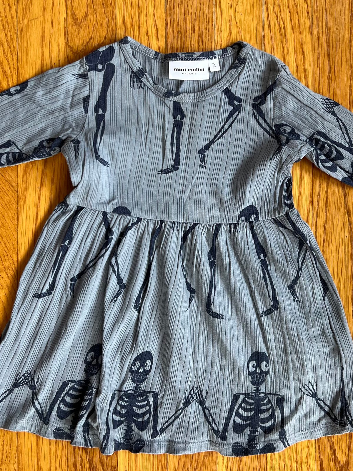 mini rodini skeleton dress Jual Preloved Mini Rodini Dress Skeleton size 104-110