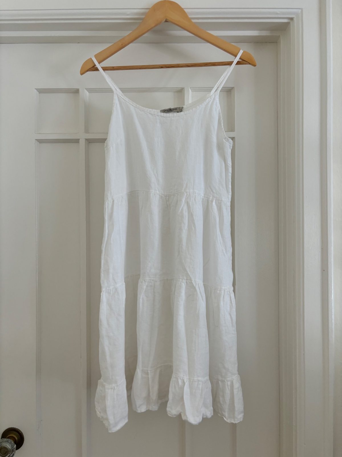 Valentina Naldi Made in Italy Linen Dress (S) | | Noihsaf Bazaar Valentina Naldi Made in Italy Linen Dress (S) | | Noihsaf Bazaar
