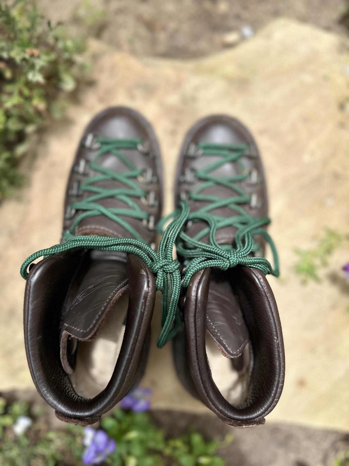 Danner Mountain Light II (6.5) | Used, Secondhand Danner Mountain Light II (6.5) | Used, Secondhand