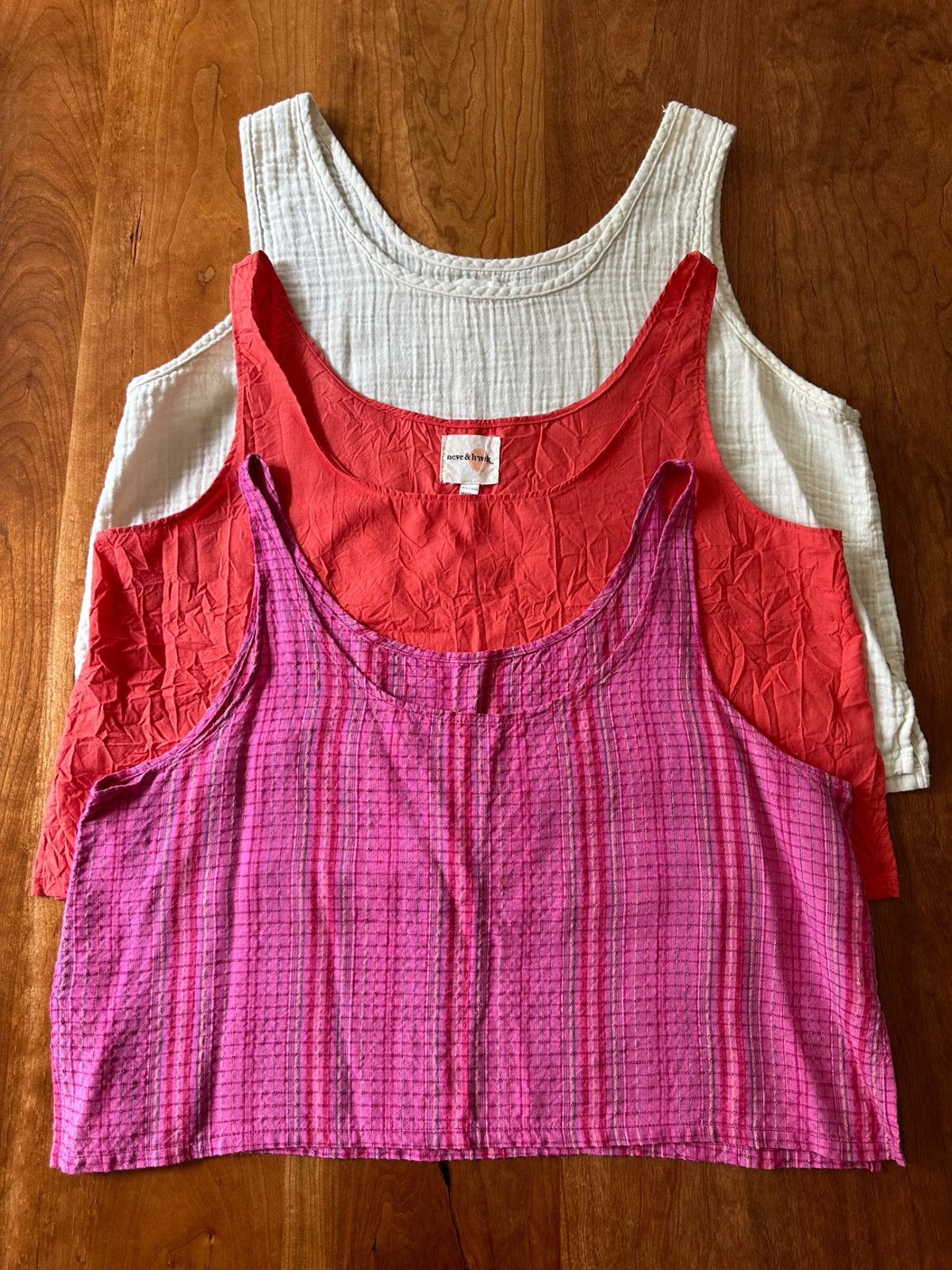 Neve and Hawk Cropped Tank Bundle (L/XL) Used Noihsaf Bazaar Neve and Hawk Cropped Tank Bundle (L/XL) Used Noihsaf Bazaar