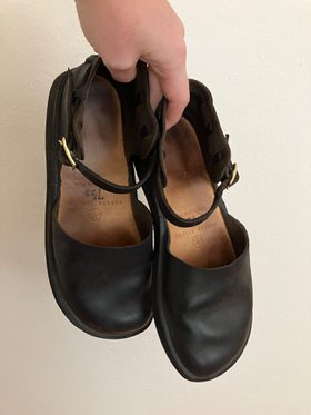 Aurora Shoe Company Mary Jane (7.5) | Used,… | Noihsaf Bazaar Aurora Shoe Company Mary Jane (7.5) | Used,… | Noihsaf Bazaar