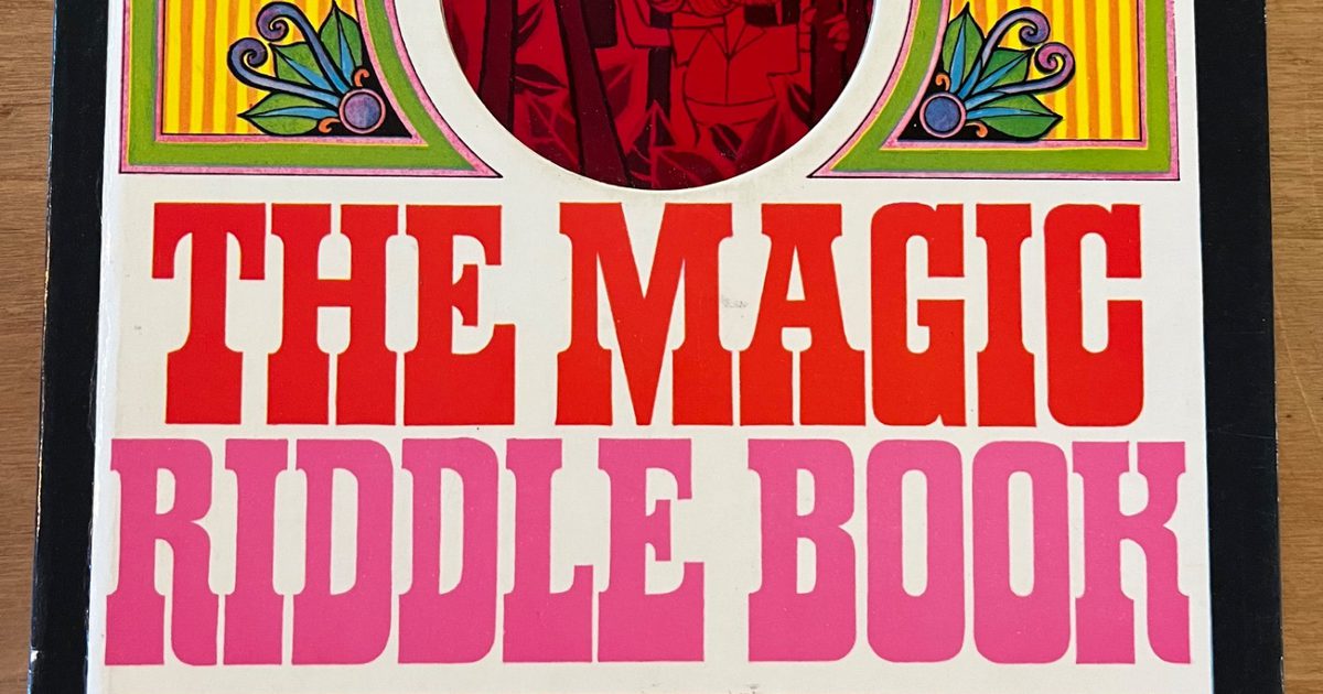 The Magic Riddle Book | Used, Secondhand, Resell | Noihsaf Bazaar