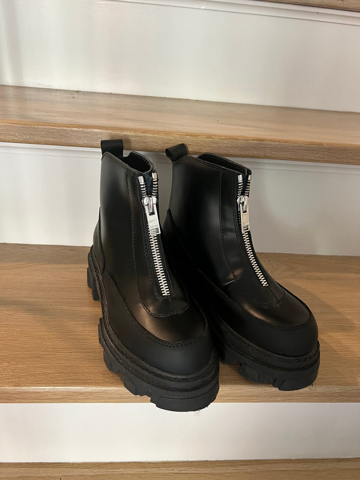 GANNI Polido Zipper Boot (37) Used, Secondhand,… Noihsaf Bazaar