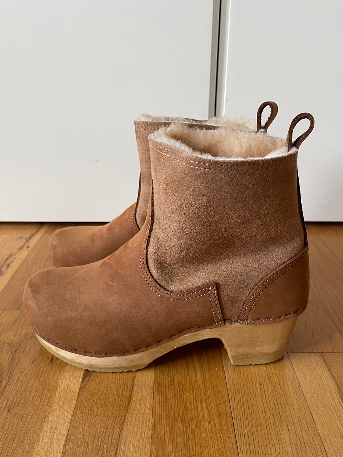 No 6 shearling boots on sale