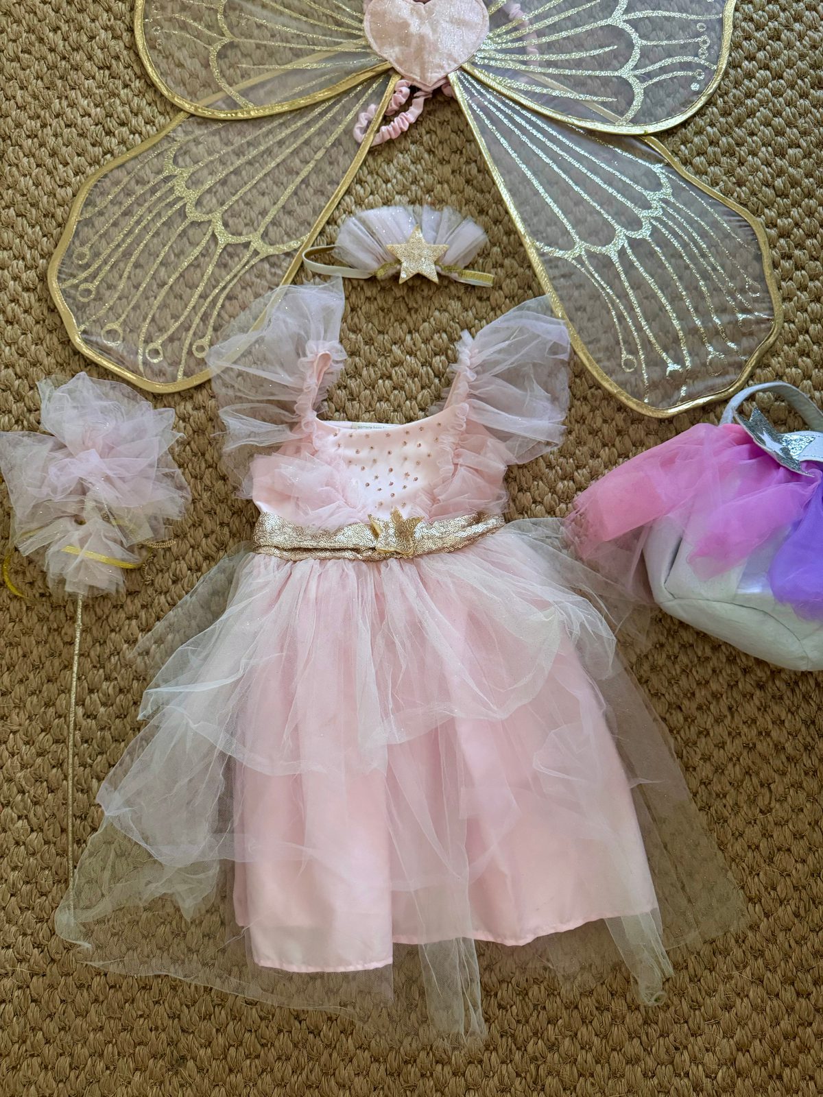 Pottery Barn Kids Pink Star Fairy Costume (Lights | Noihsaf Bazaar Pottery Barn Kids Pink Star Fairy Costume (Lights | Noihsaf Bazaar