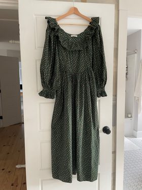 DEN Zarina Dress Forest (L) | Used, Secondhand, | Noihsaf Bazaar DEN Zarina Dress Forest (L) | Used, Secondhand, | Noihsaf Bazaar