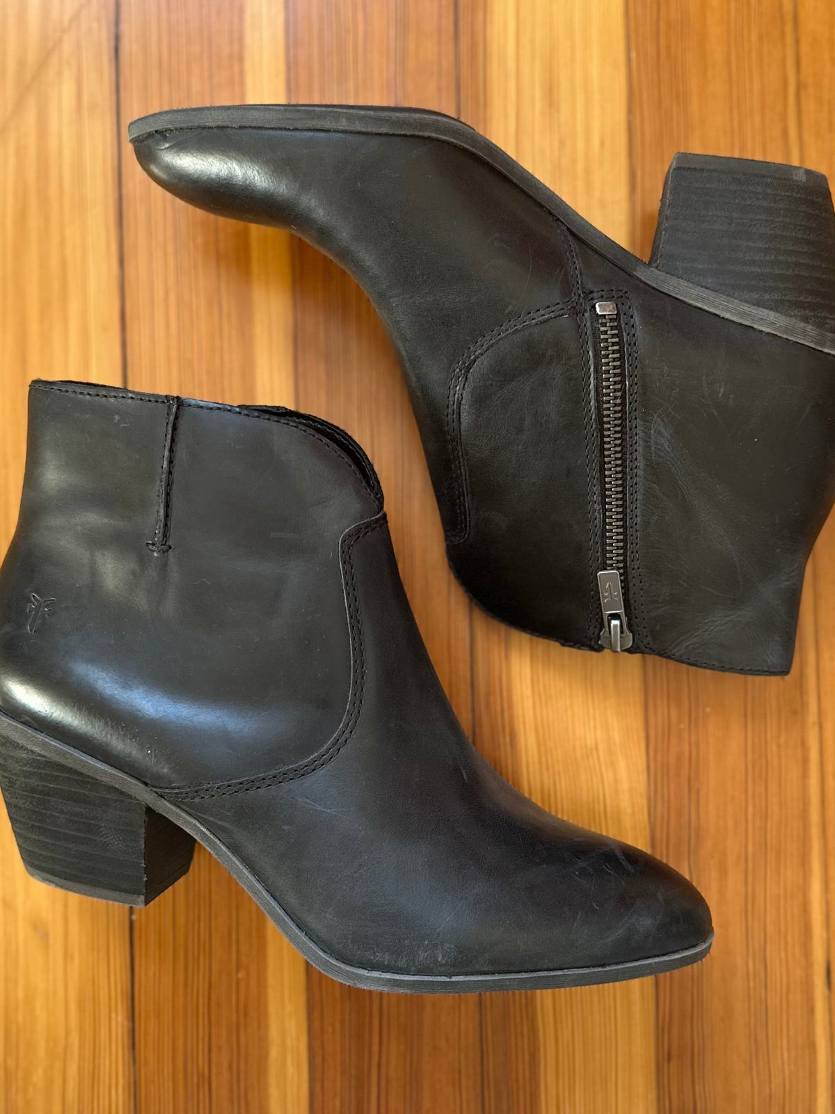 FRYE Jennifer Ankle Boots 8 Used Secondhand Noihsaf Bazaar