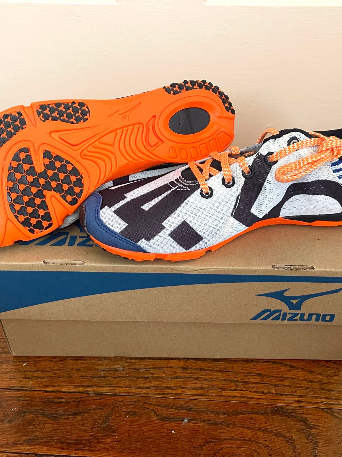 Mizuno WAVE UNIVERSE 5 7.5 Used Secondhand Noihsaf Bazaar