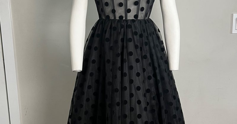 mac duggal polka dot tulle sweetheart bustier a-line midi dress Mac Duggal Polka Dot Tulle Sweetheart Bustier A-Line Midi Dress In Black - 30% Off