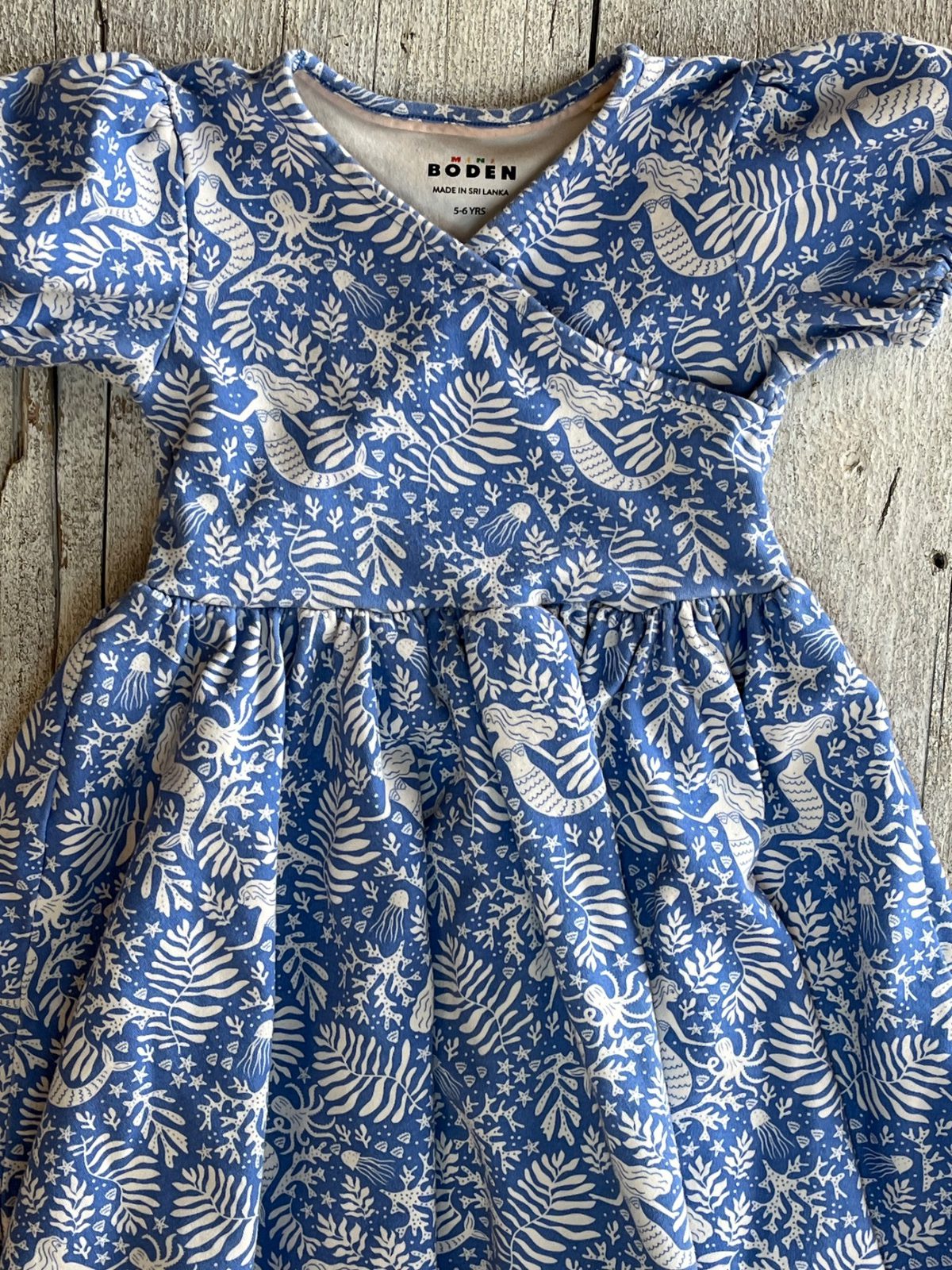 Mini Boden Mermaid Dress (5) | Used, Secondhand, | Noihsaf Bazaar Mini Boden Mermaid Dress (5) | Used, Secondhand, | Noihsaf Bazaar
