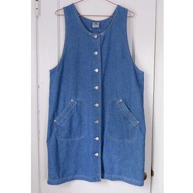 Essentials Style 90s denim jumper dress (M/L) | | Noihsaf Bazaar Essentials Style 90s denim jumper dress (M/L) | | Noihsaf Bazaar