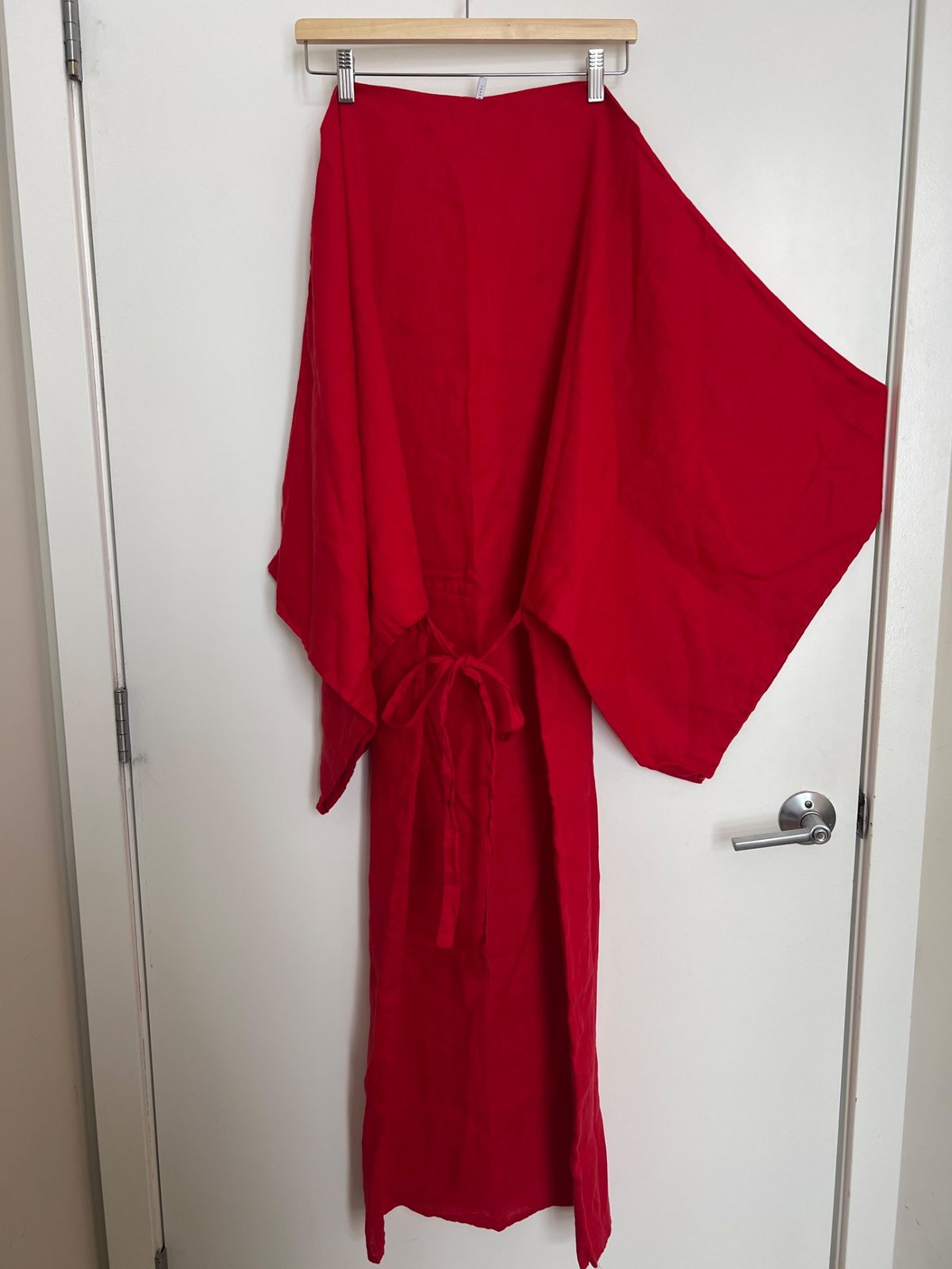 SEASIDE TONES Linen dress Kiko red (S) | Used, | Noihsaf Bazaar SEASIDE TONES Linen dress Kiko red (S) | Used, | Noihsaf Bazaar