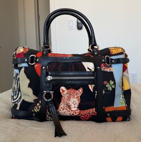 Salvatore Ferragamo Savannah Animal Handbag… | Noihsaf Bazaar Salvatore Ferragamo Savannah Animal Handbag… | Noihsaf Bazaar