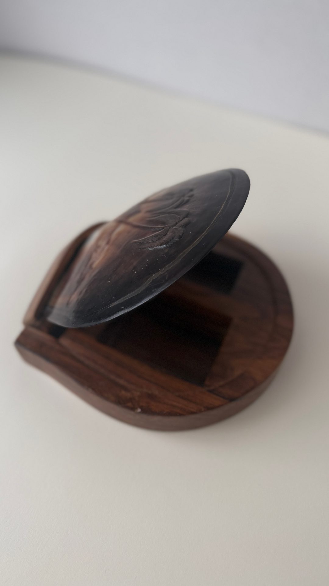 Unknown 1970s Shell Hinge Lidded Walnut Wood Box |… | Noihsaf Bazaar