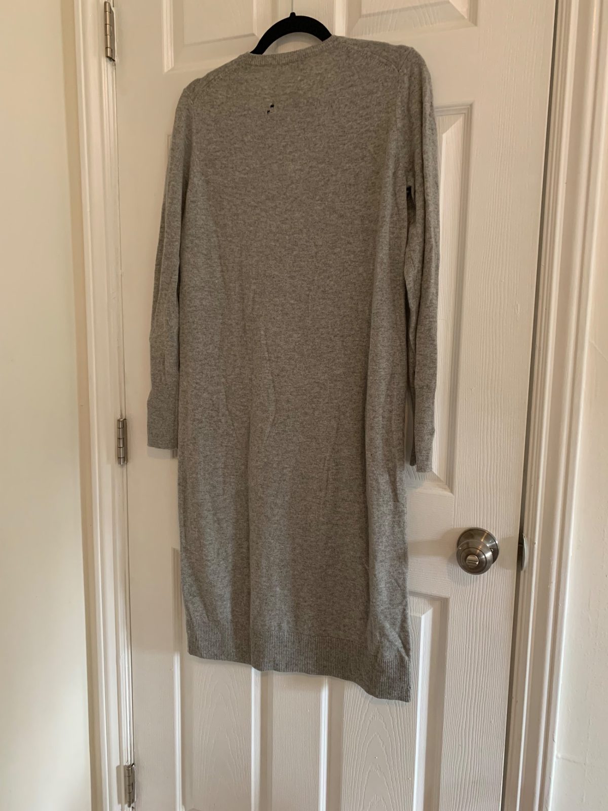 everlane cashmere v neck midi dress Everlane Relaxed V-Neck Midi Sweater Dress, Cotton Merino, Black, Size XS